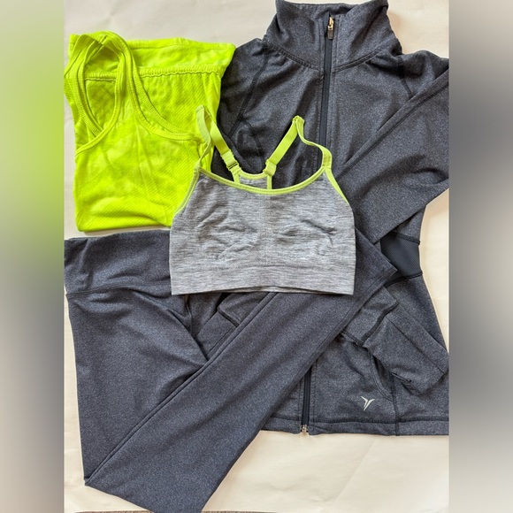 Activewear Set 4 Piece Lot Zip Up Jacket Leggings Tank Top Sports Bra Gra… - Picture 1 of 16